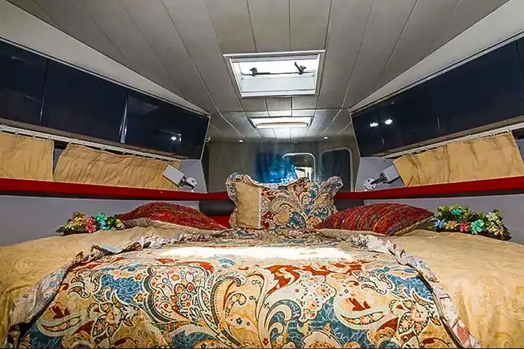 44 ft luxury bed yacht dubai